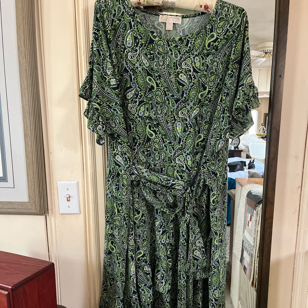 Michael Kors super cute and comfortable dress. Green, blue and white paisley.